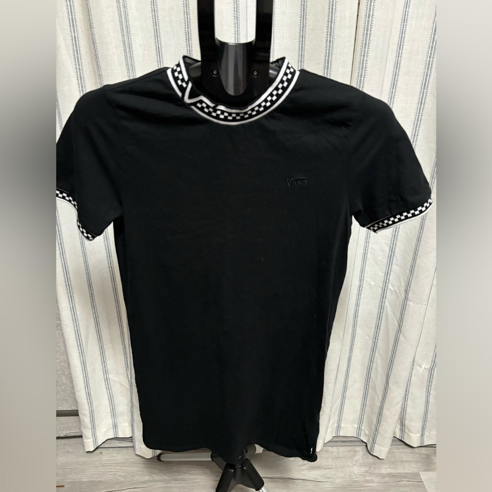 Vans Black Short Sleeve Tee dress with Geometric Trim